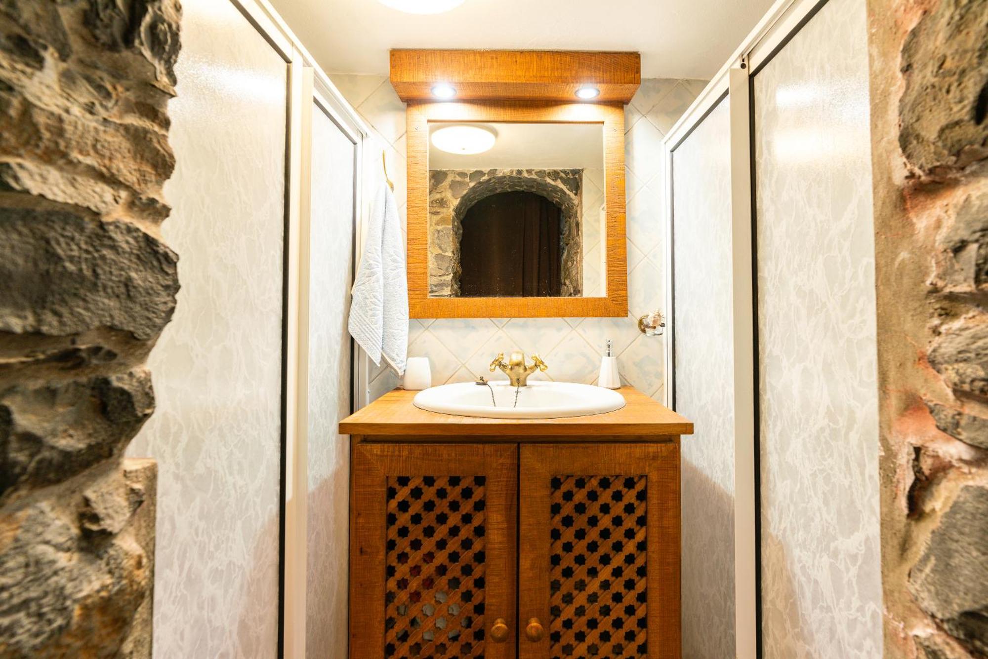 King'S House - Centennial House Ribeira do Raposo Ngoại thất bức ảnh